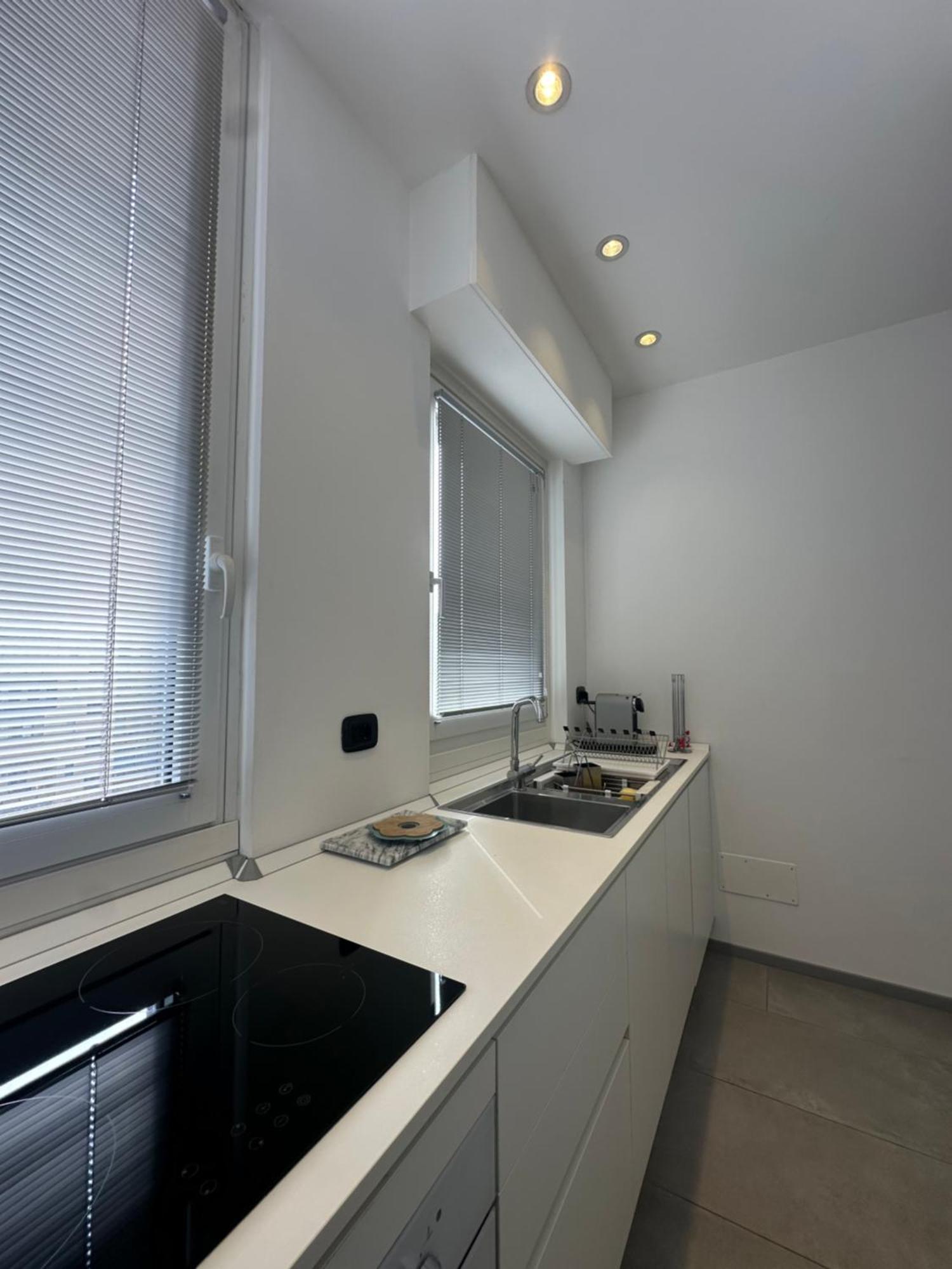 Modern Flat With A Stunning View In Cuneo Center Luaran gambar